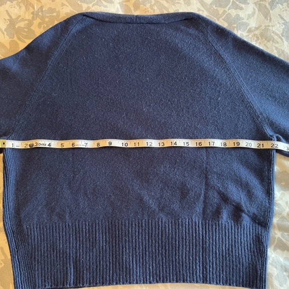 Vince Cashmere Sweater - Picture 10 of 10